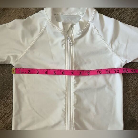 SwimZip Rashguard and Hat Set-Size 6-8 - Picture 3 of 6